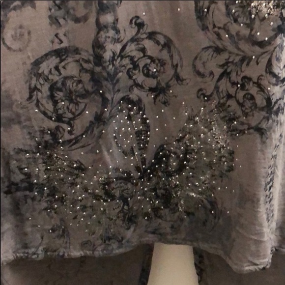 Super Girly and Edgy Sleeveless Studded Top - Picture 3 of 6